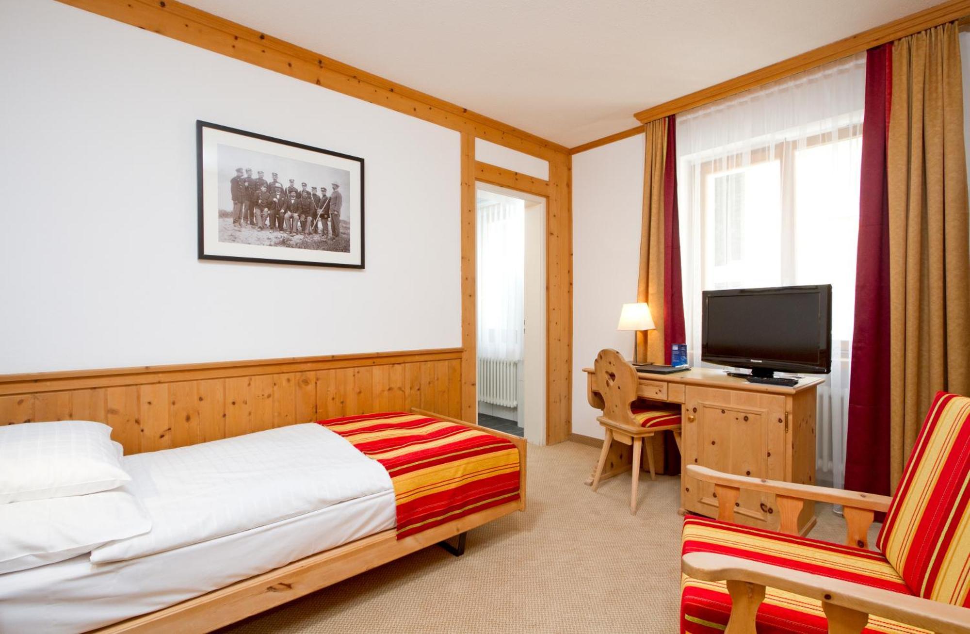 Edelweiss Swiss Quality Hotel 4*